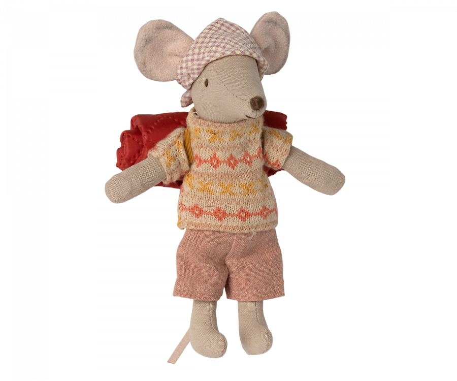 Hiking Mouse, Big Sister
