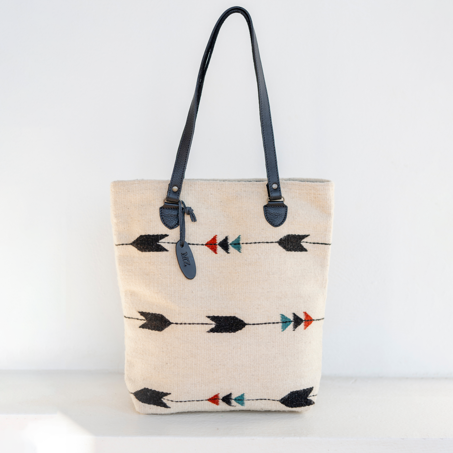 Obsidian Arrow Bucket Tote