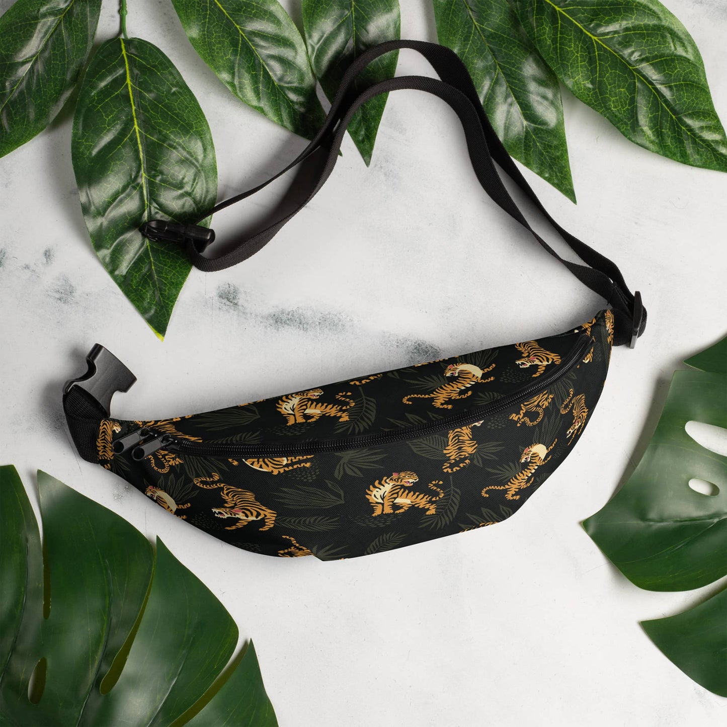 Fanny Pack: Tiger Black