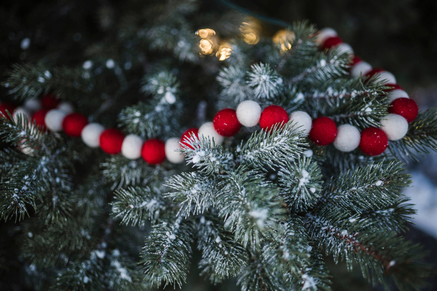 Red & White Wool Ball Garland